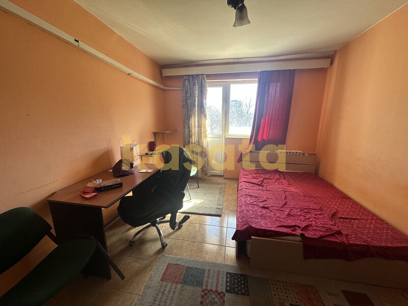 Drumul Taberei 2 camere de renovat   Metrou Parc Drumul Taberei